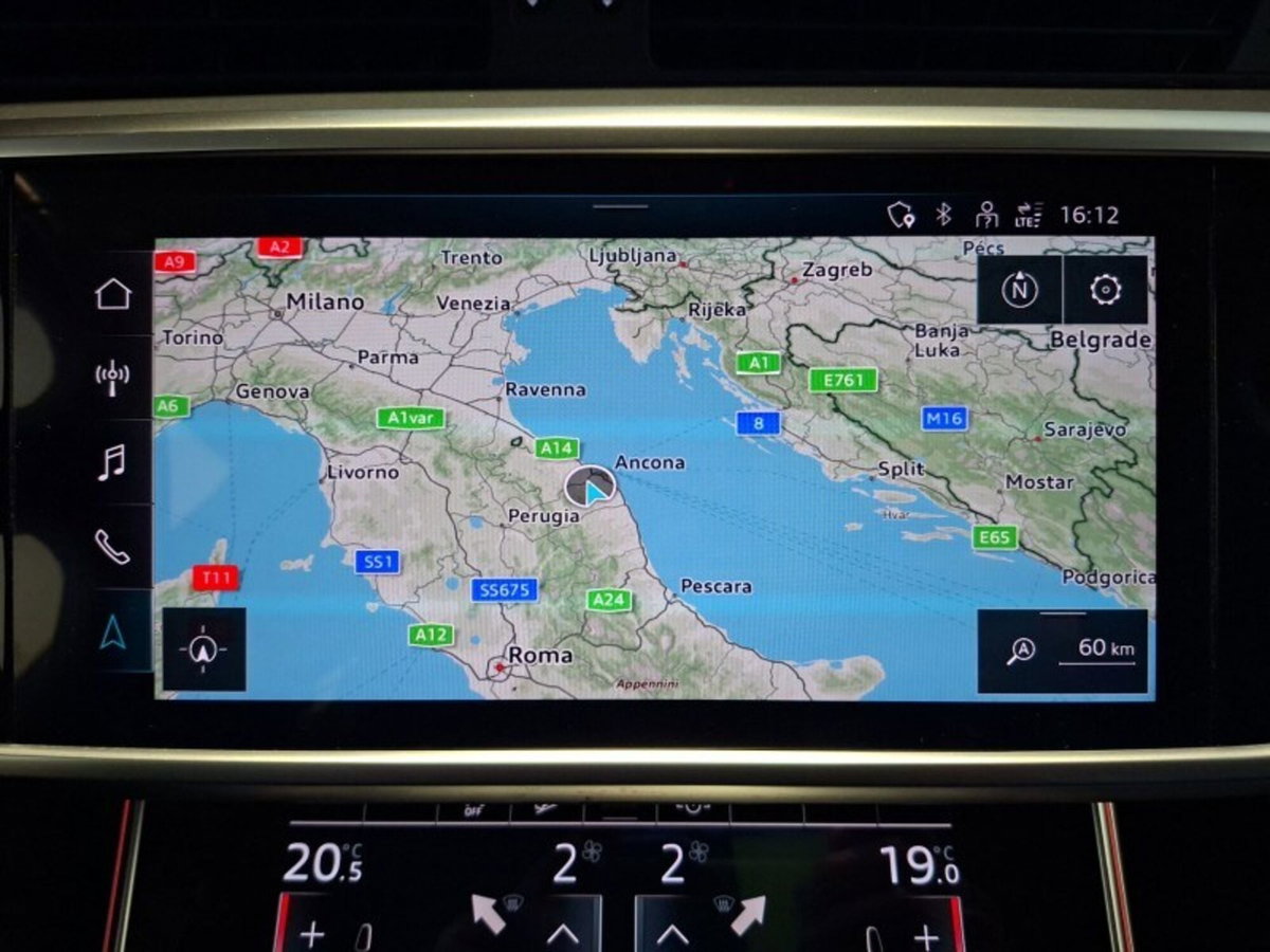 Audi A6 Allroad 45 TDI 3.0 quattro S tronic Evolution (17)