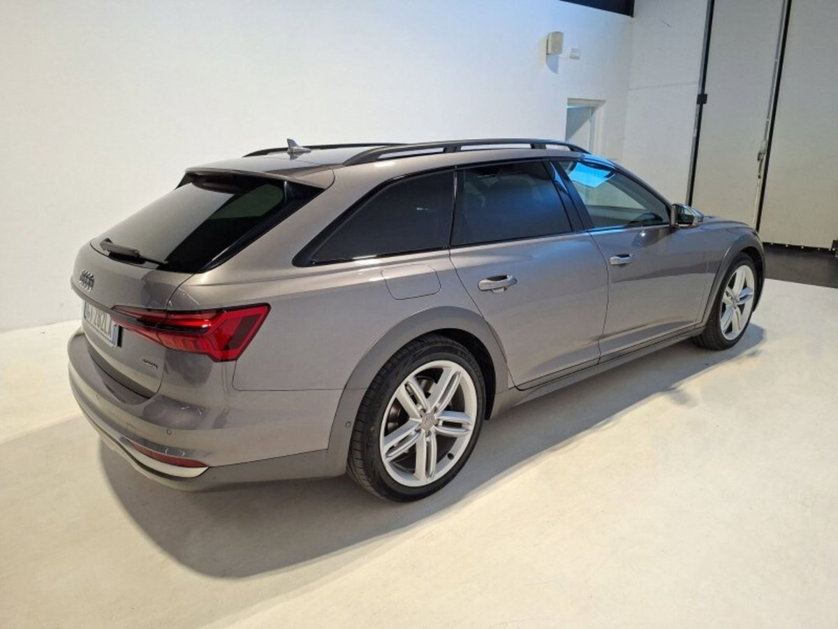 Audi A6 Allroad 45 TDI 3.0 quattro S tronic Evolution (6)