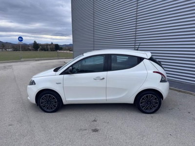 Lancia Ypsilon 1.0 FireFly 5 porte S&S Hybrid Ecochic Gold (8)