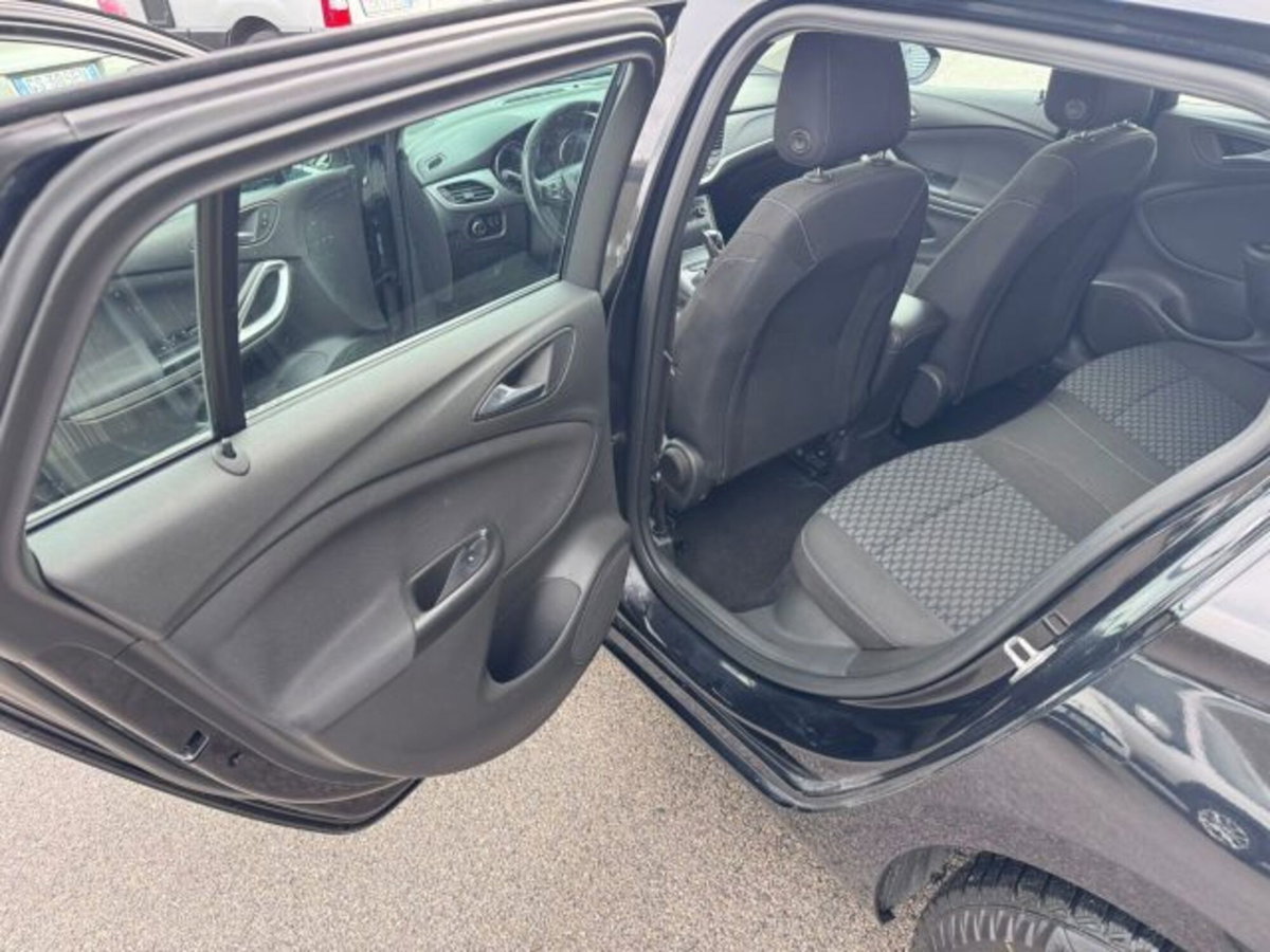 Opel Astra Station Wagon 1.6 BiTurbo CDTi Start&Stop Sports Dynamic (18)