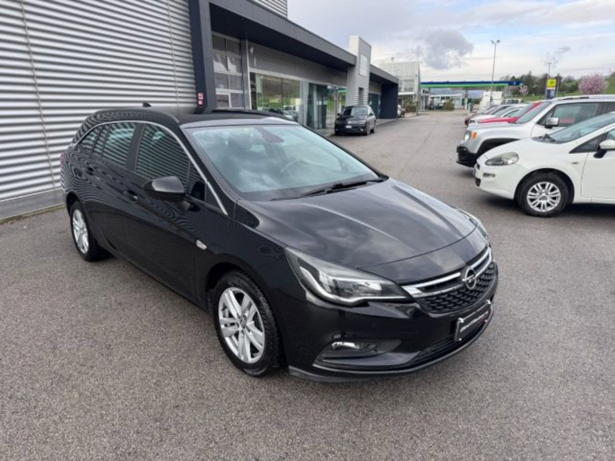 Opel Astra Station Wagon 1.6 BiTurbo CDTi Start&Stop Sports Dynamic (3)