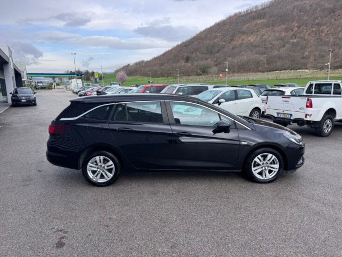 Opel Astra Station Wagon 1.6 BiTurbo CDTi Start&Stop Sports Dynamic (4)