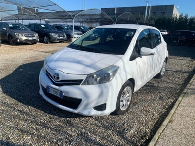 Toyota Yaris 1.0 5 porte Active usata