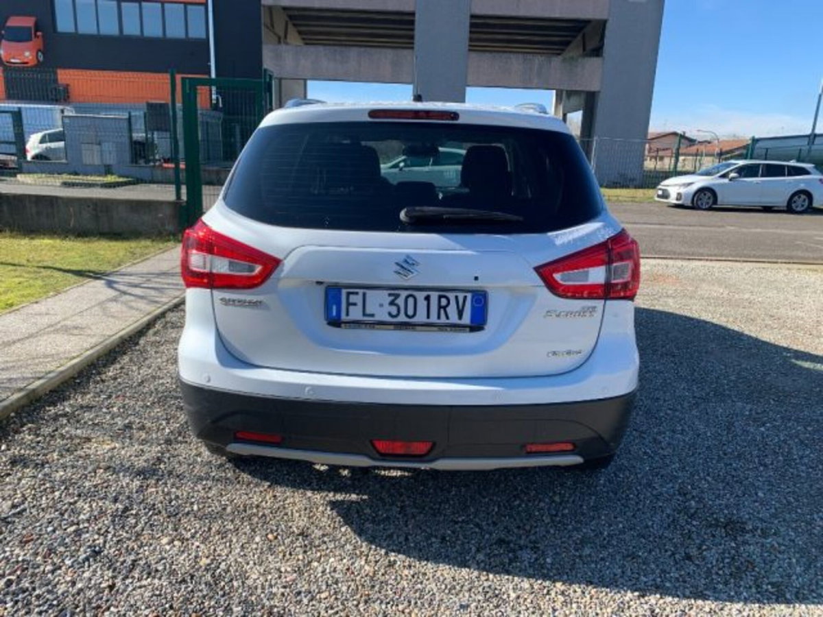 Suzuki S-Cross 1.6 DDiS 4WD All Grip Top (6)