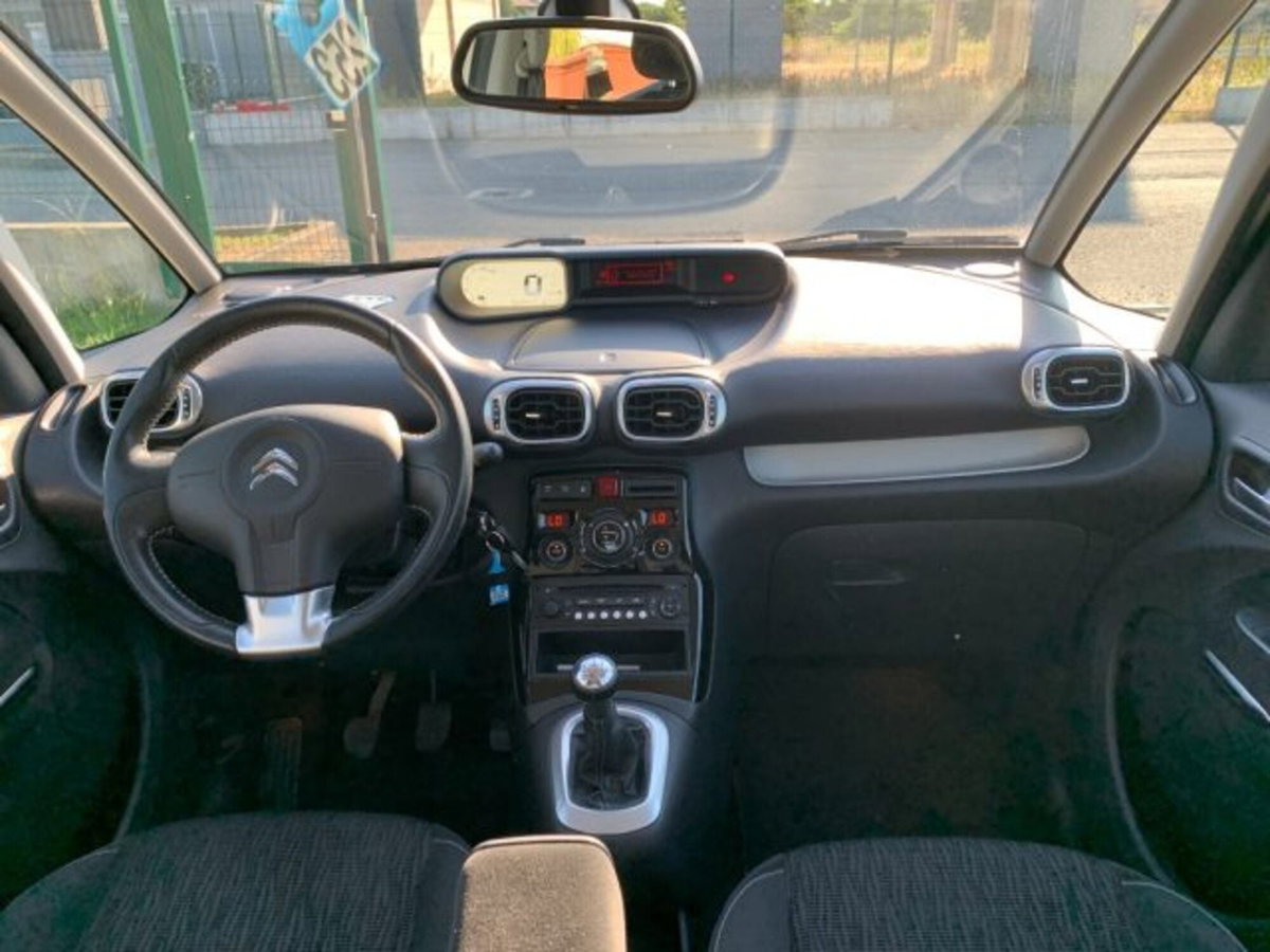 Citroen C3 Picasso 1.6 HDi 90 Exclusive Theatre (13)