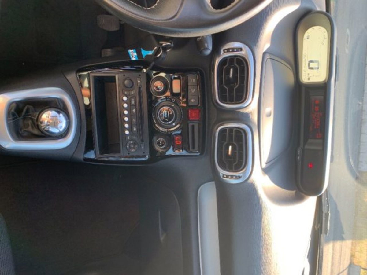 Citroen C3 Picasso 1.6 HDi 90 Exclusive Theatre (15)
