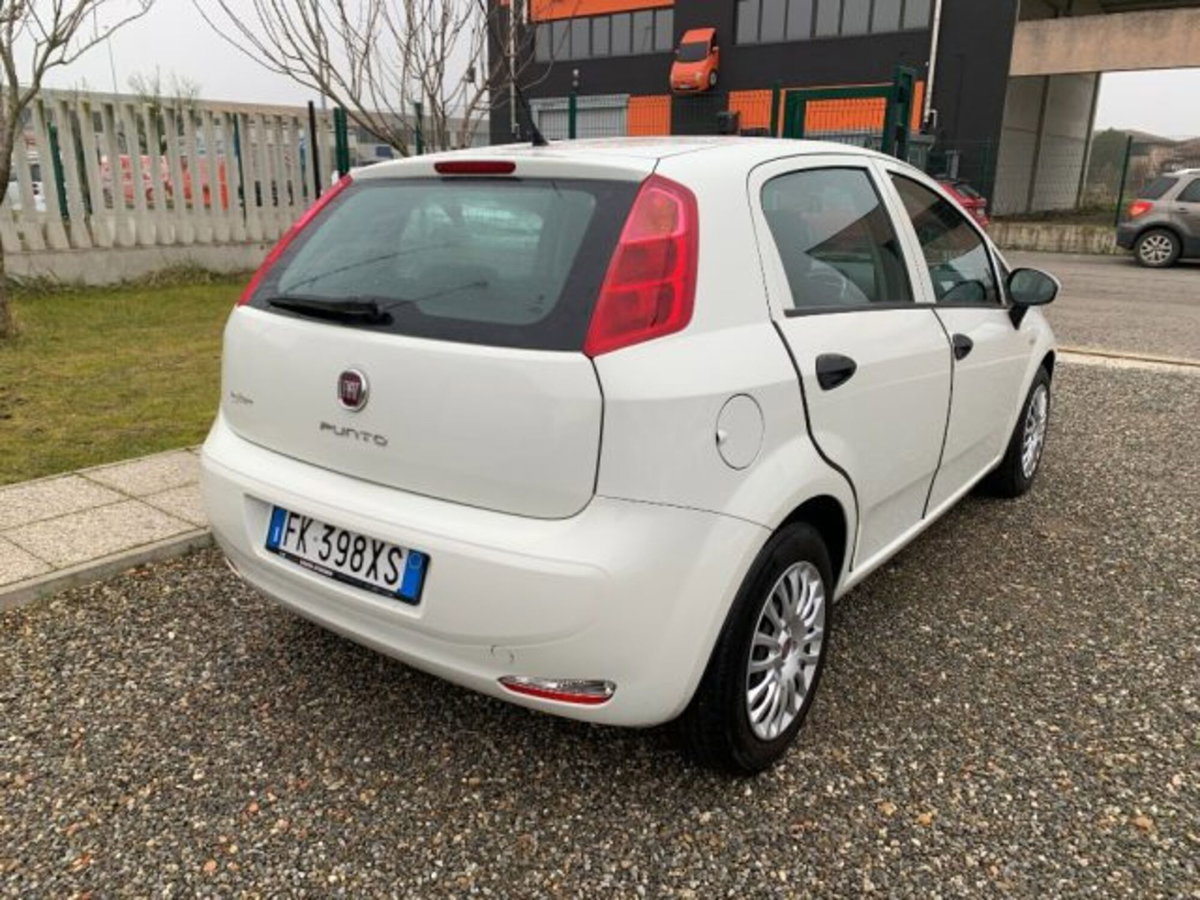 Fiat Punto 1.3 MJT II S&S 95 CV 5 porte Street (5)