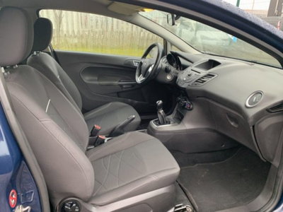 Ford Fiesta 1.5 TDCi 75CV 5 porte Titanium (10)