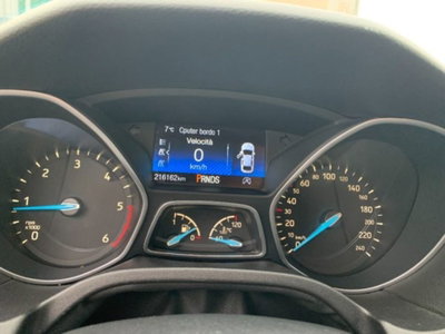 Ford Focus Station Wagon 1.5 TDCi 120 CV Start&Stop Powershift SW Business (15)
