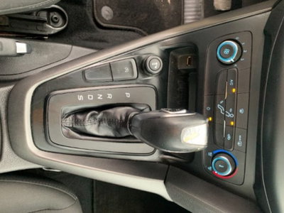 Ford Focus Station Wagon 1.5 TDCi 120 CV Start&Stop Powershift SW Business (17)