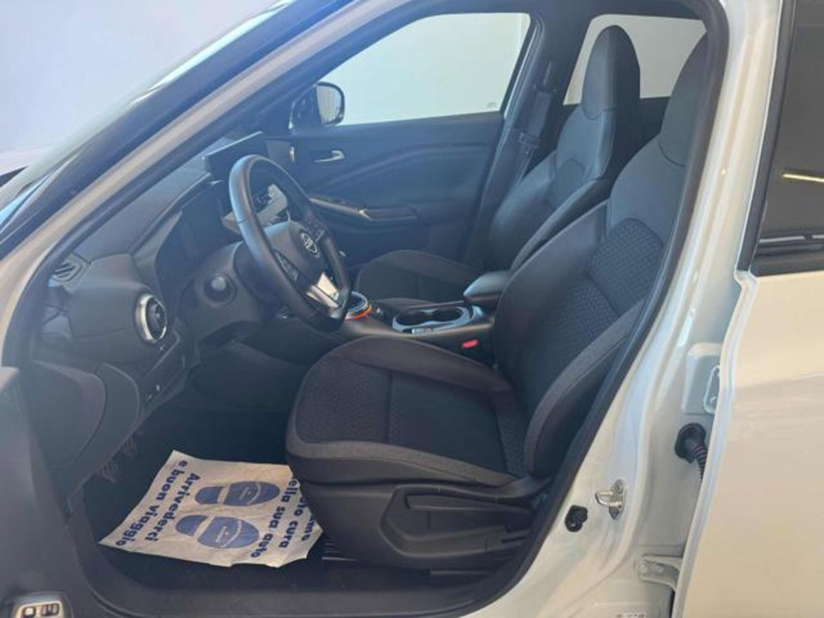 Nissan Juke 1.0 dig-t N-Connecta 114cv (8)