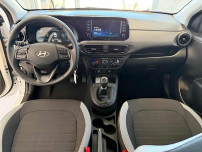 Hyundai i10 1.0 mpi Connectline 63cv (8)