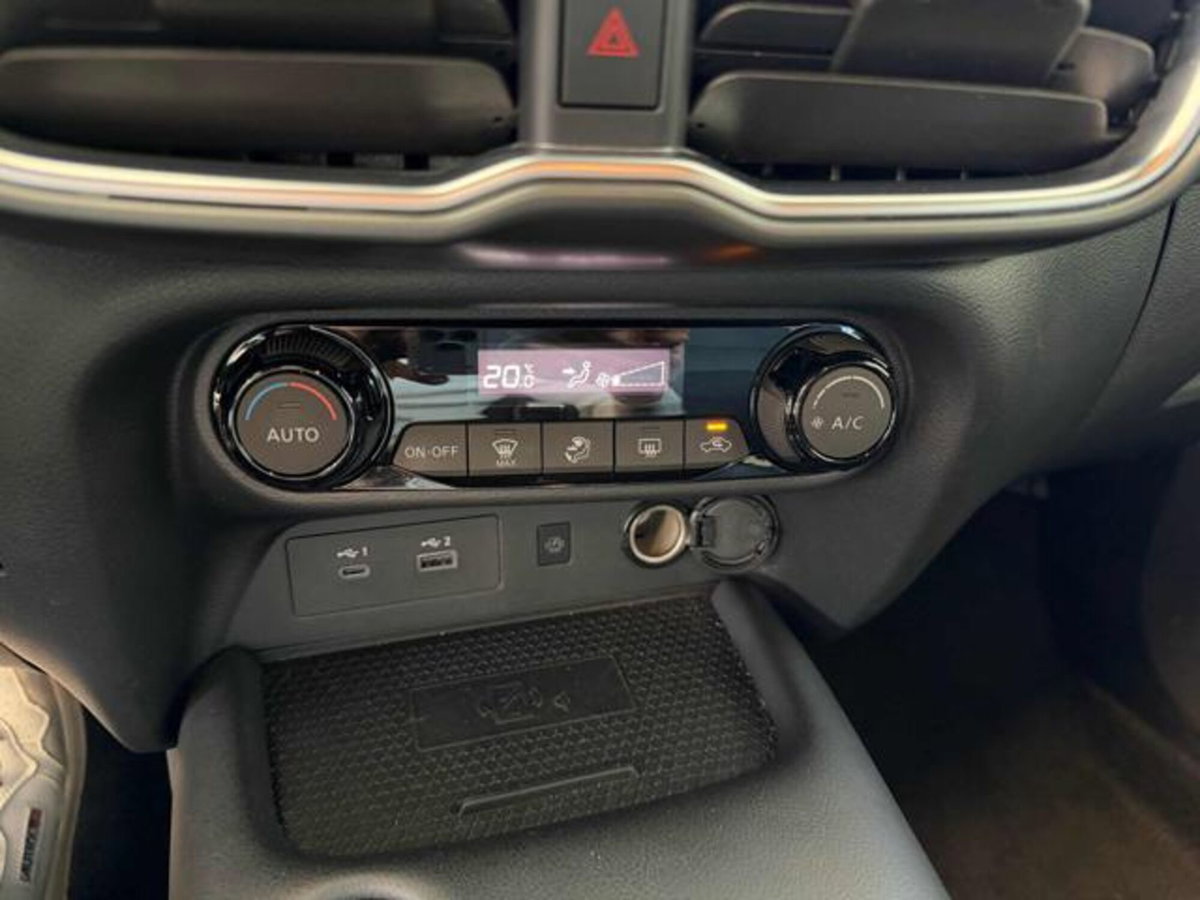 Nissan Juke 1.0 dig-t N-Connecta 114cv dct (10)