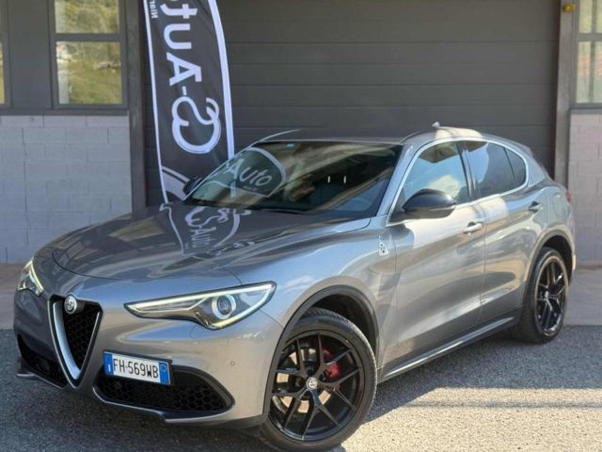 Alfa Romeo Stelvio Stelvio 2.0 Turbo 280 CV AT8 Q4 First Edition (2)