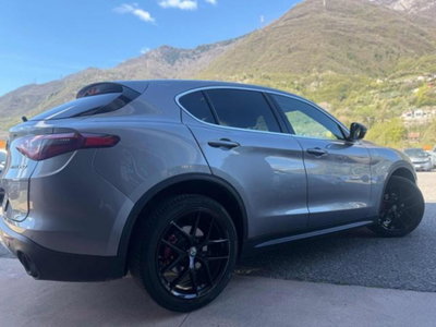 Alfa Romeo Stelvio Stelvio 2.0 Turbo 280 CV AT8 Q4 First Edition (7)