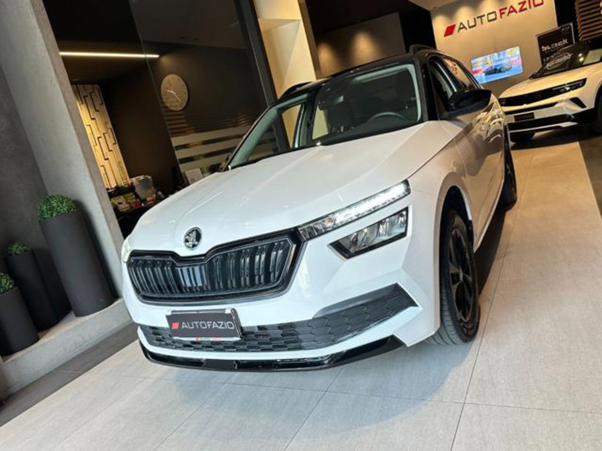 Skoda Kamiq 1.0 tsi Black Dots 95cv (2)