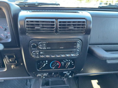 Jeep Wrangler 2.4 cat Sport (11)