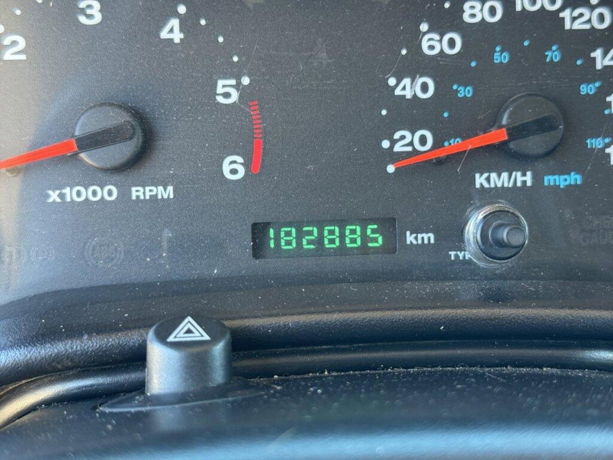 Jeep Wrangler 2.4 cat Sport (8)