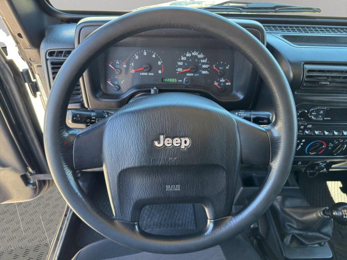 Jeep Wrangler 2.4 cat Sport (9)