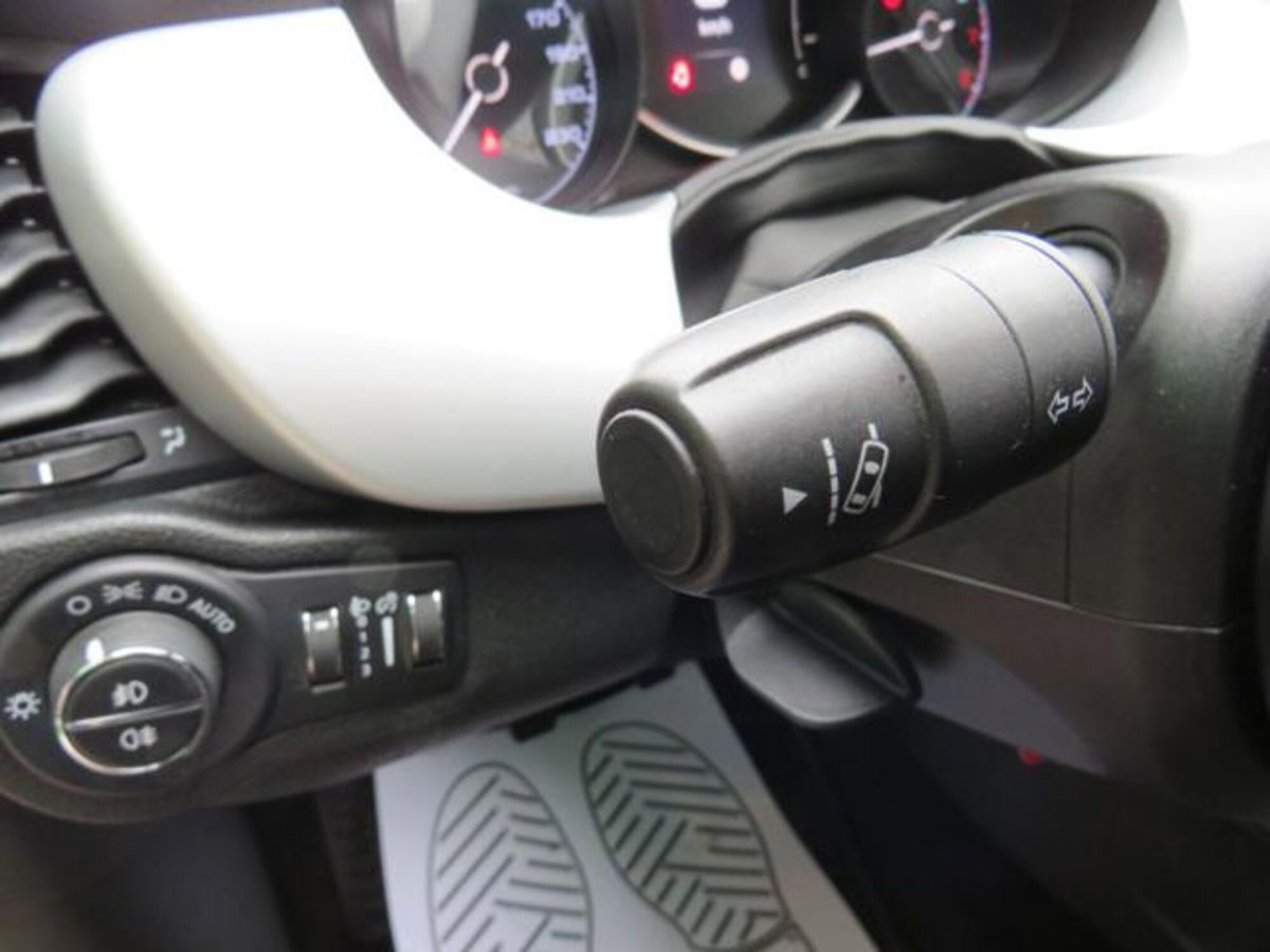 Fiat 500X 1.0 T3 120 CV Connect (9)