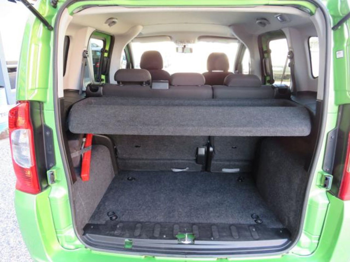 Fiat Qubo 1.3 MJT 75 CV Trekking (19)