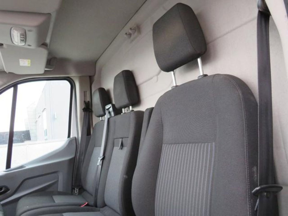 Ford Transit Furgone 350 2.0TDCi EcoBlue 170CV PL-SL-TA Furg. Jumbo Entry (11)