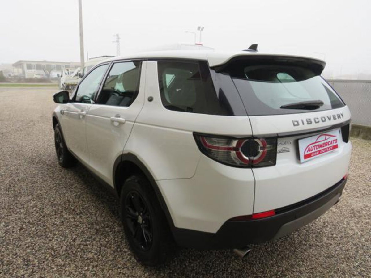 Land Rover Discovery Sport 2.0 TD4 150 CV SE (2)