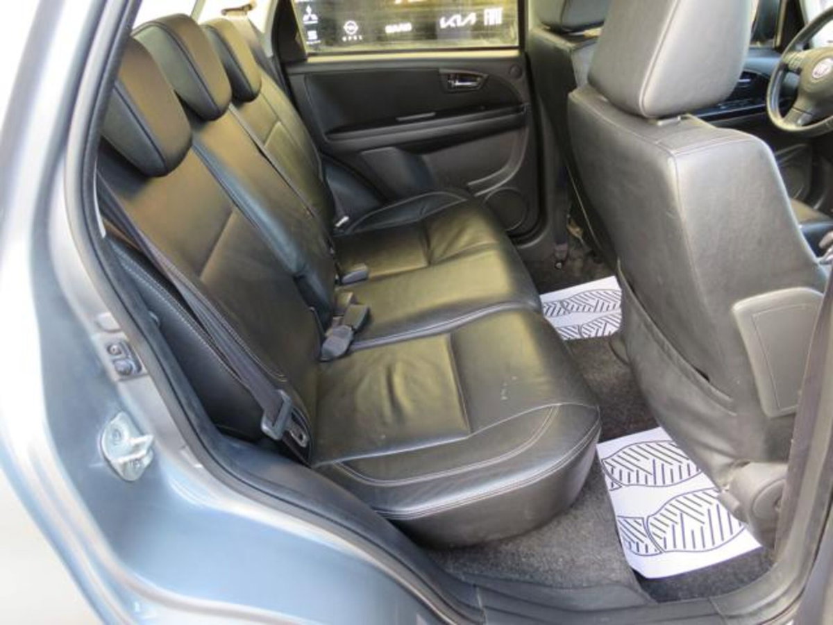 Fiat Sedici 1.9 MJT 4x4 Dynamic (15)