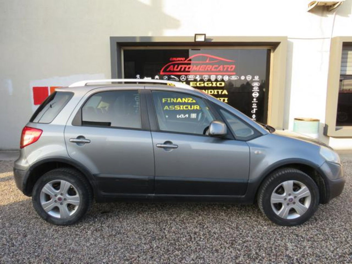 Fiat Sedici 1.9 MJT 4x4 Dynamic (5)