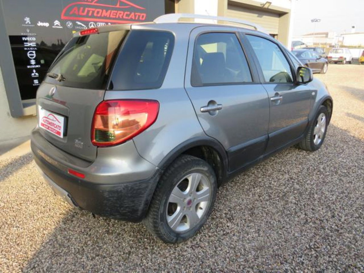 Fiat Sedici 1.9 MJT 4x4 Dynamic (6)
