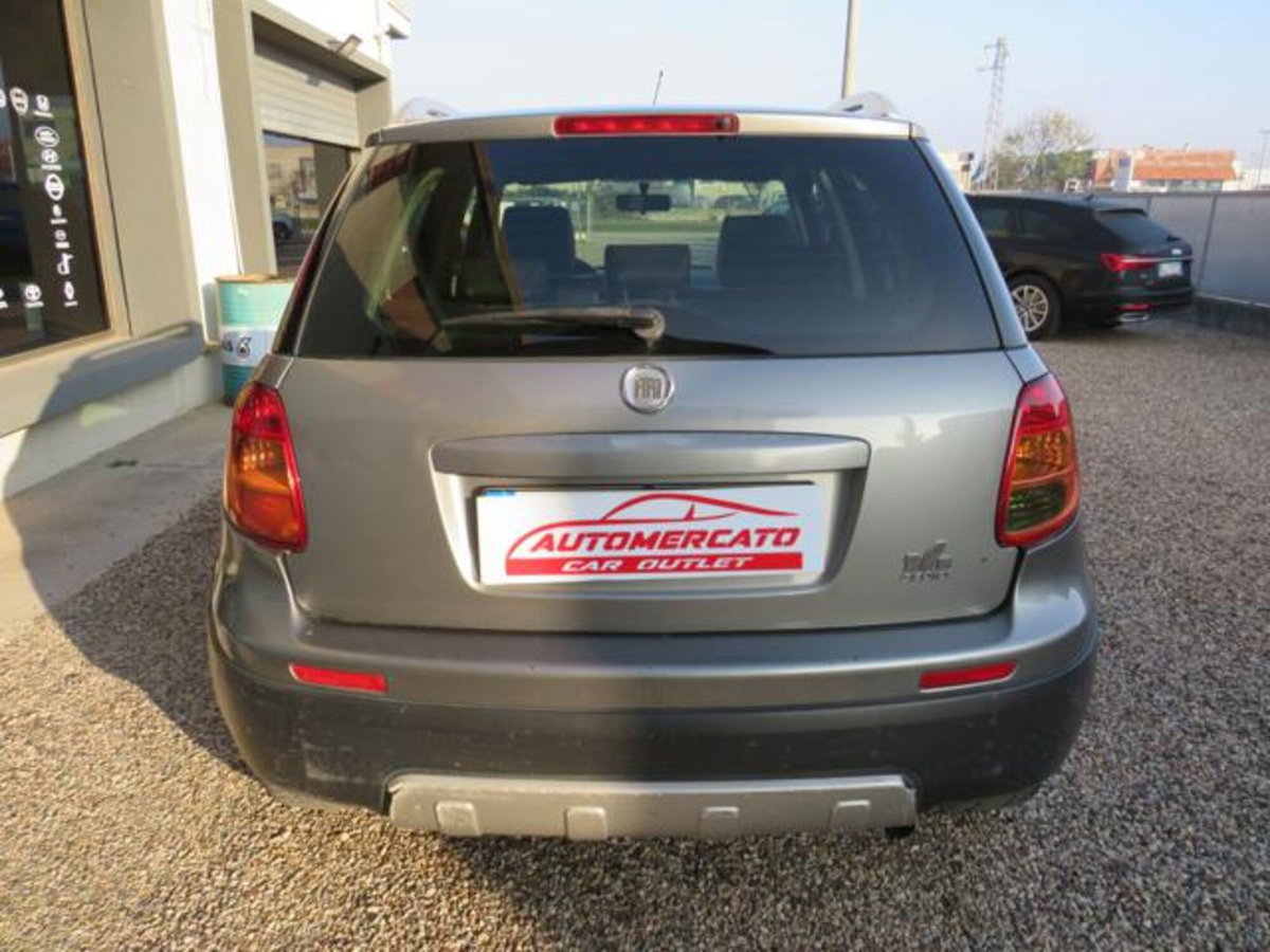 Fiat Sedici 1.9 MJT 4x4 Dynamic (7)