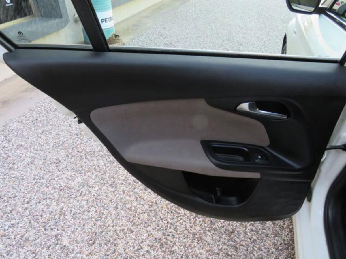 Fiat Tipo Station Wagon Tipo 1.6 Mjt S&S DCT SW Lounge (15)