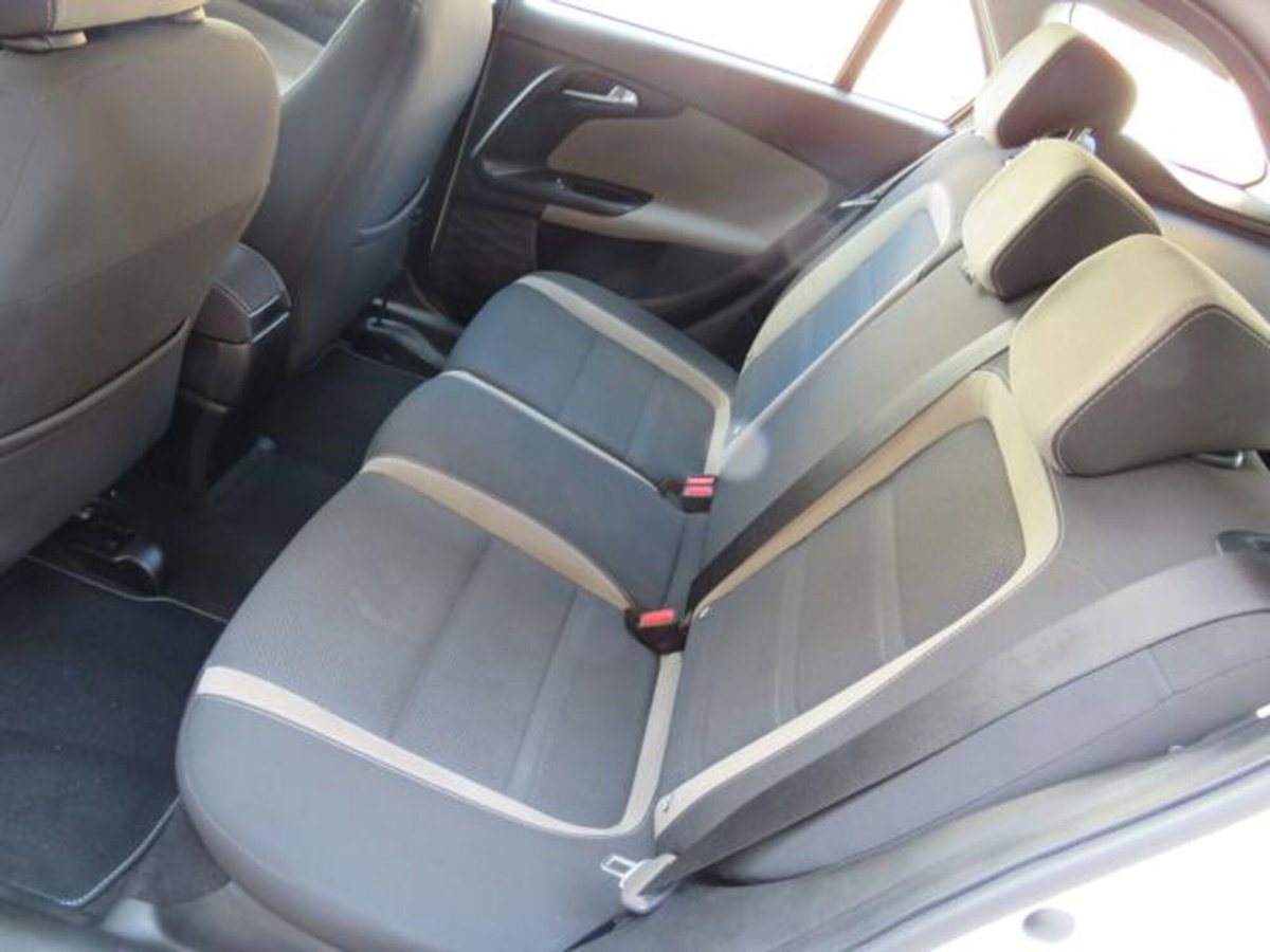 Fiat Tipo Station Wagon Tipo 1.6 Mjt S&S DCT SW Lounge (16)