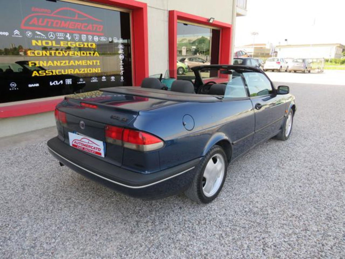 Saab 900 Cabrio 2.0i 16V cat S (2)