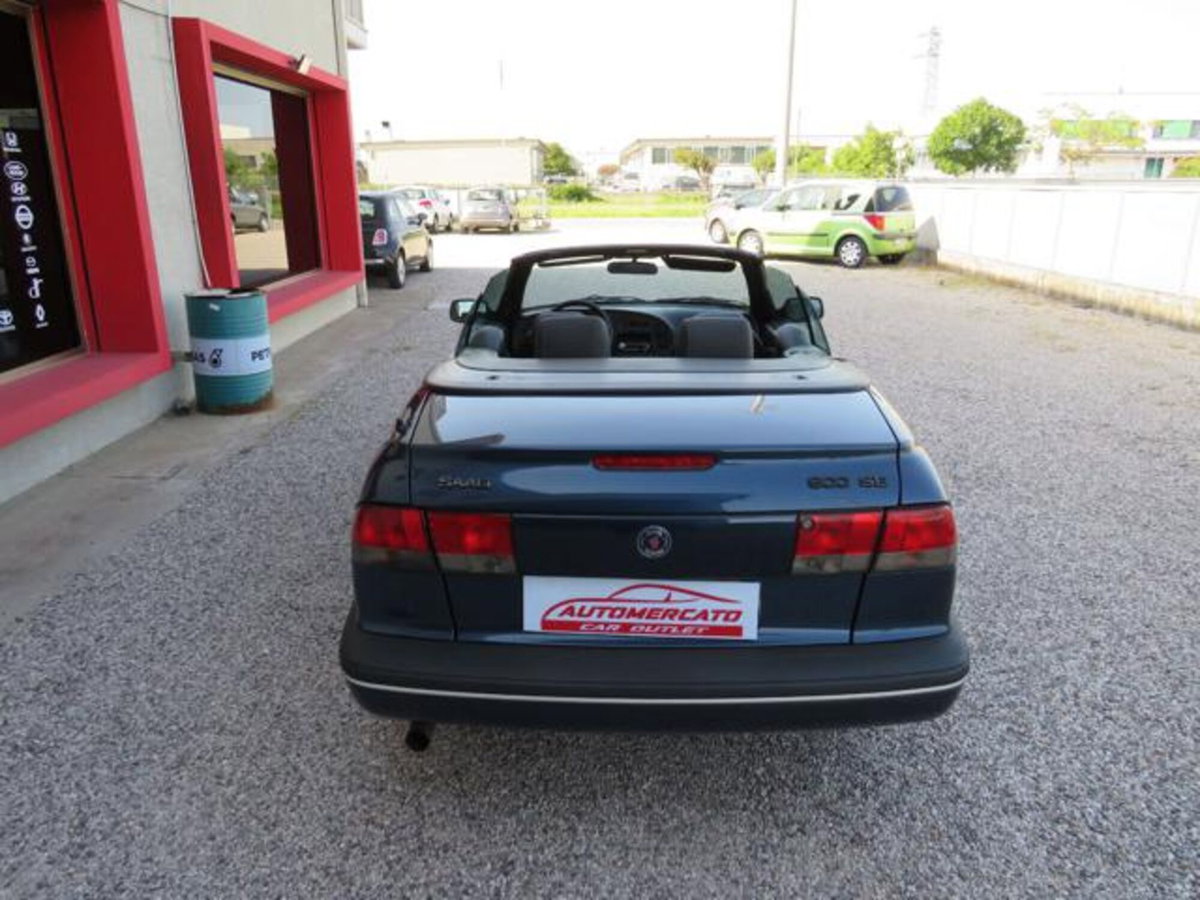 Saab 900 Cabrio 2.0i 16V cat S (3)