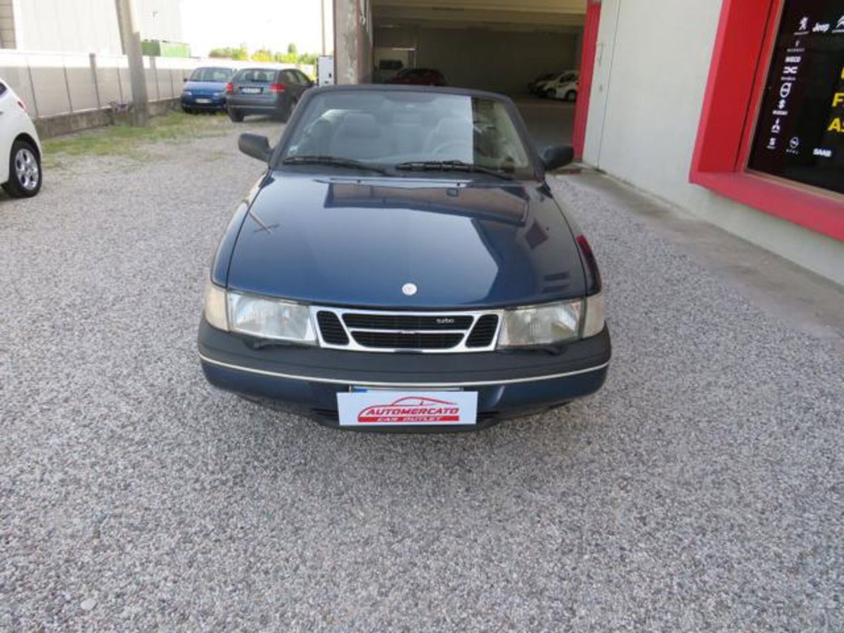 Saab 900 Cabrio 2.0i 16V cat S (6)