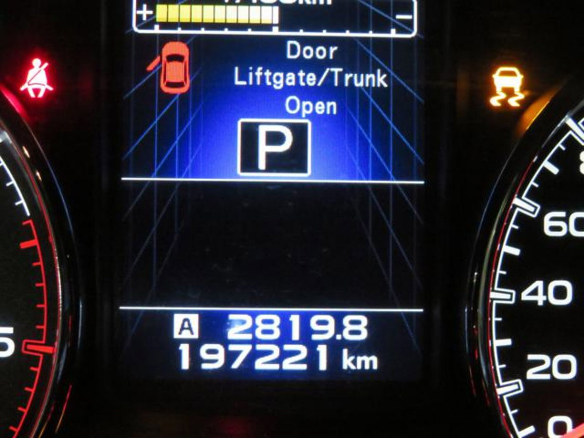 Subaru Outback 2.0d-S Lineartronic Unlimited (11)