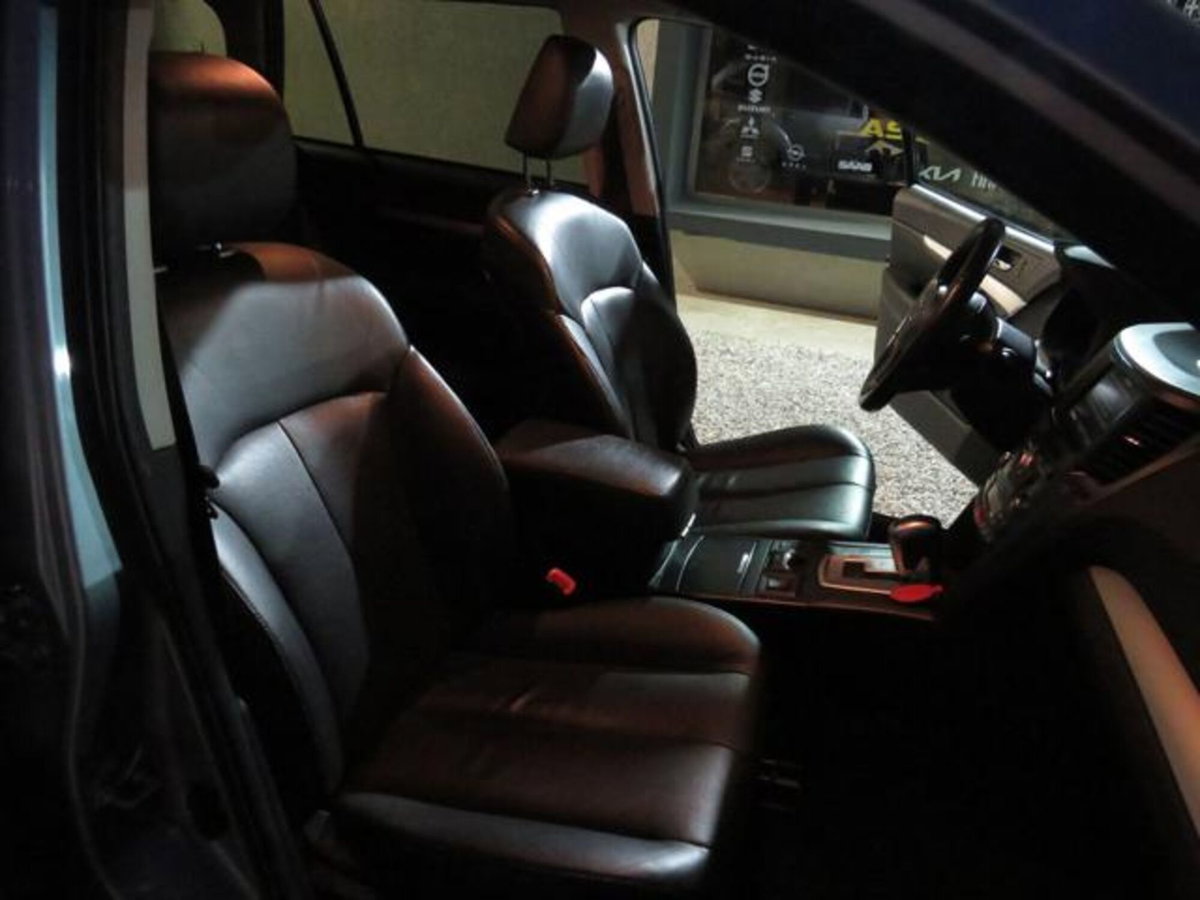 Subaru Outback 2.0d-S Lineartronic Unlimited (15)
