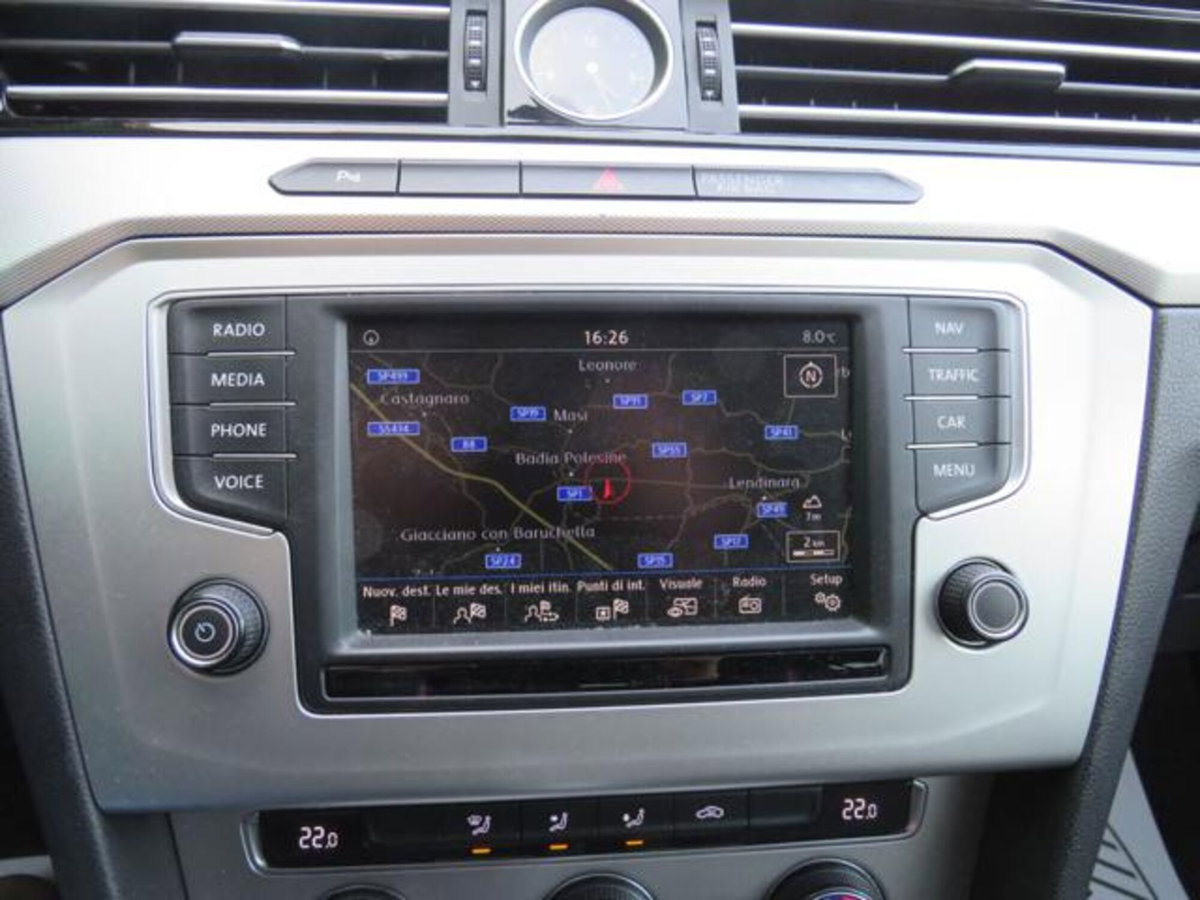 Volkswagen Passat Variant 1.6 TDI DSG Comfortline BlueMotion Tech. (13)