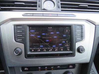 Volkswagen Passat Variant 1.6 TDI DSG Comfortline BlueMotion Tech. (13)