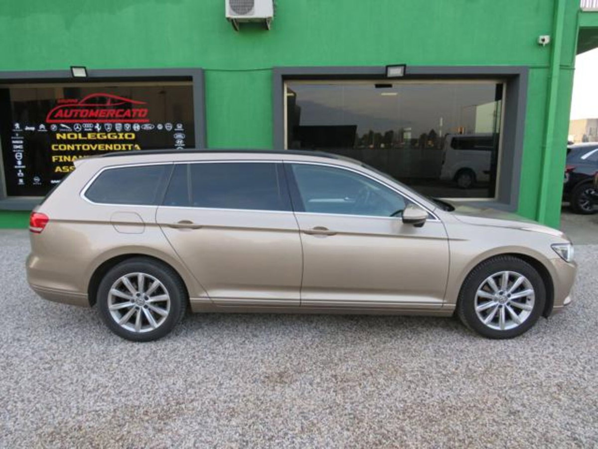 Volkswagen Passat Variant 1.6 TDI DSG Comfortline BlueMotion Tech. (5)