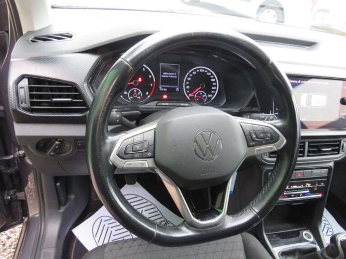 Volkswagen T-Cross 1.0 TSI Style BMT (10)