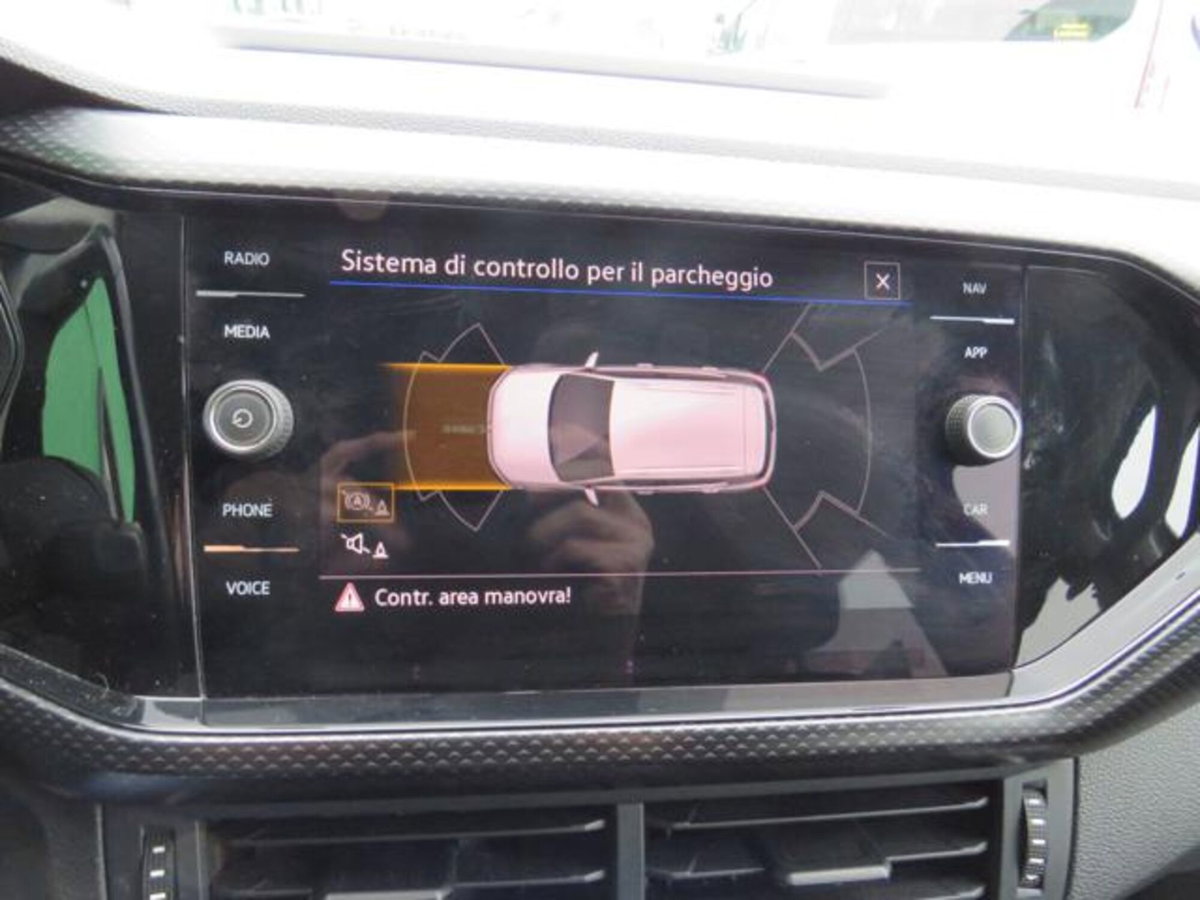 Volkswagen T-Cross 1.0 TSI Style BMT (12)