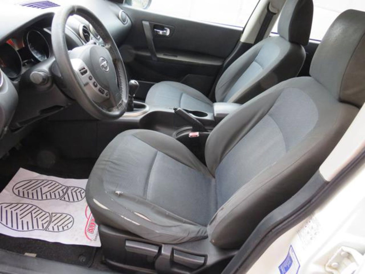 Nissan Qashqai 1.5 dCi Tekna (11)