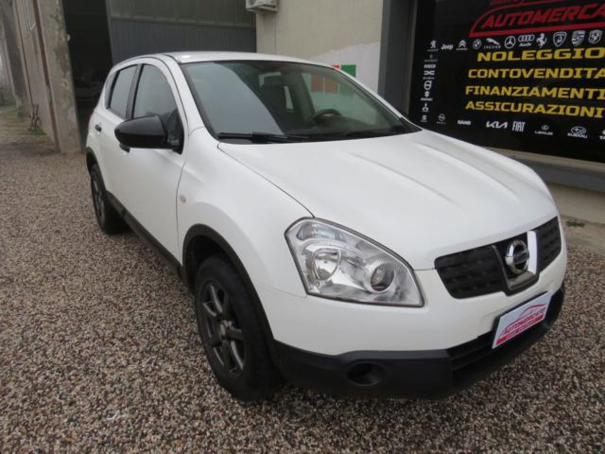Nissan Qashqai 1.5 dCi Tekna (4)