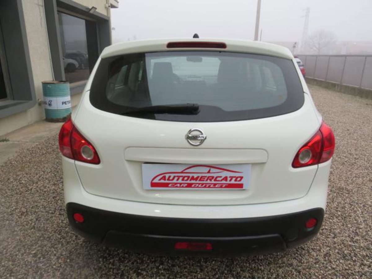 Nissan Qashqai 1.5 dCi Tekna (7)