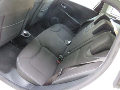 Renault Clio Sporter dCi 8V 75 CV Moschino Zen (17)