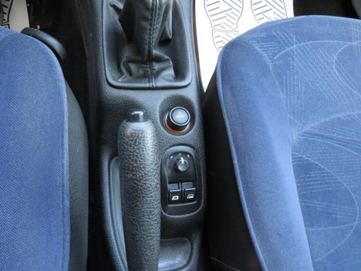 Peugeot 206 HDi 5p. XT (16)