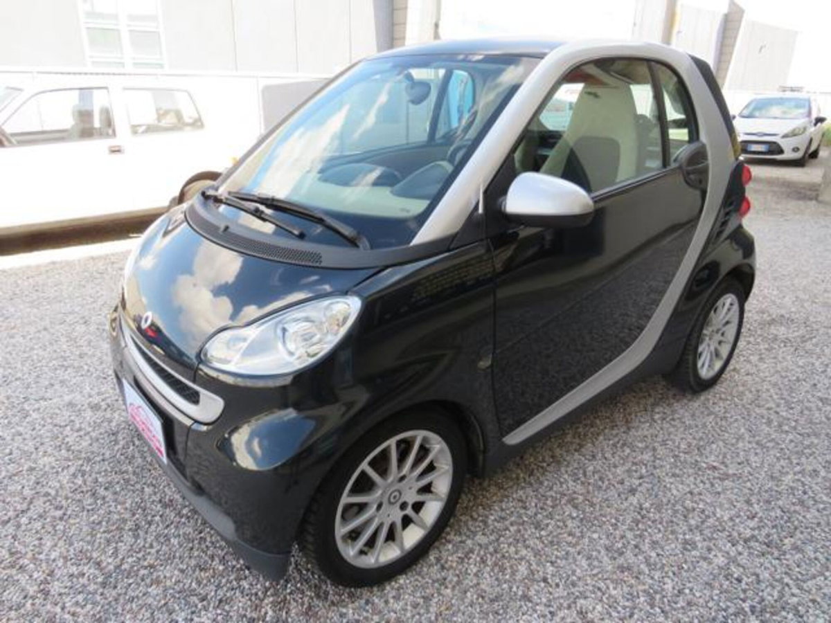 smart Fortwo 1000 52 kW MHD coupé passion