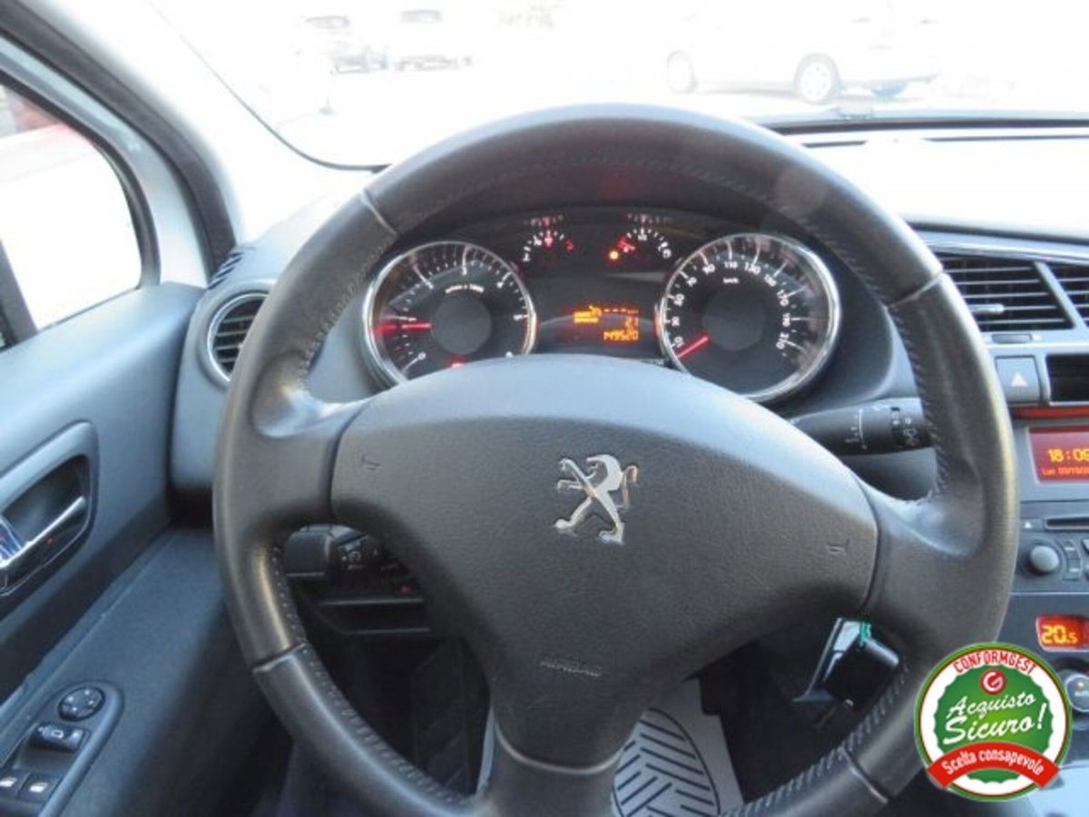 Peugeot 3008 BlueHDi 120 S&S Crossway (13)